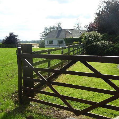 Broadacre Farm Panzió Stabannan Kültér fotó